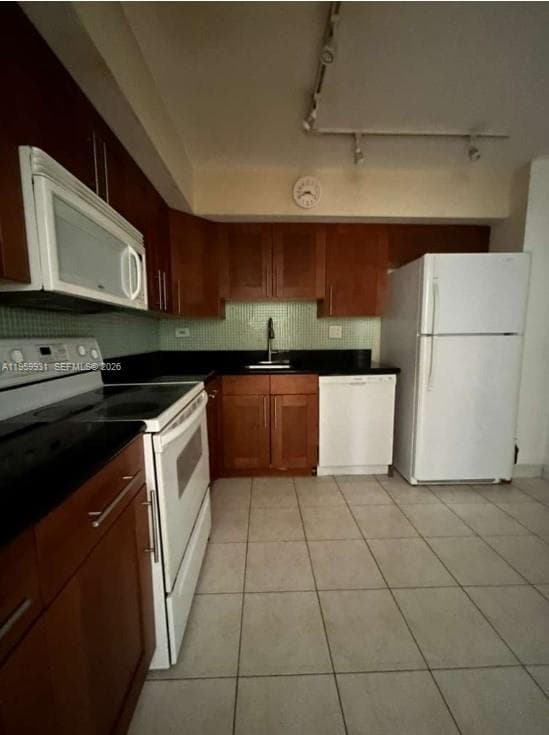 WINSTON TOWERS 200 · #609 in Sunny Isles Beach - Photo 4