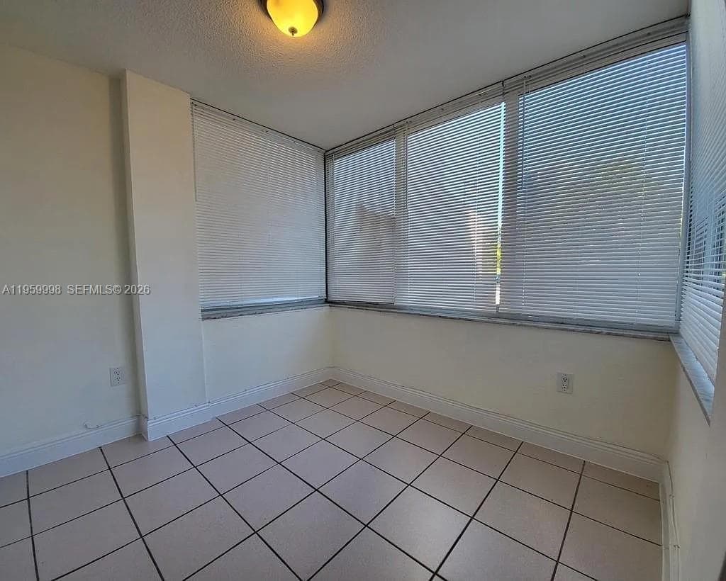 CARIBBEAN BREEZE CONDO · #158 in Sunny Isles Beach - Photo 8