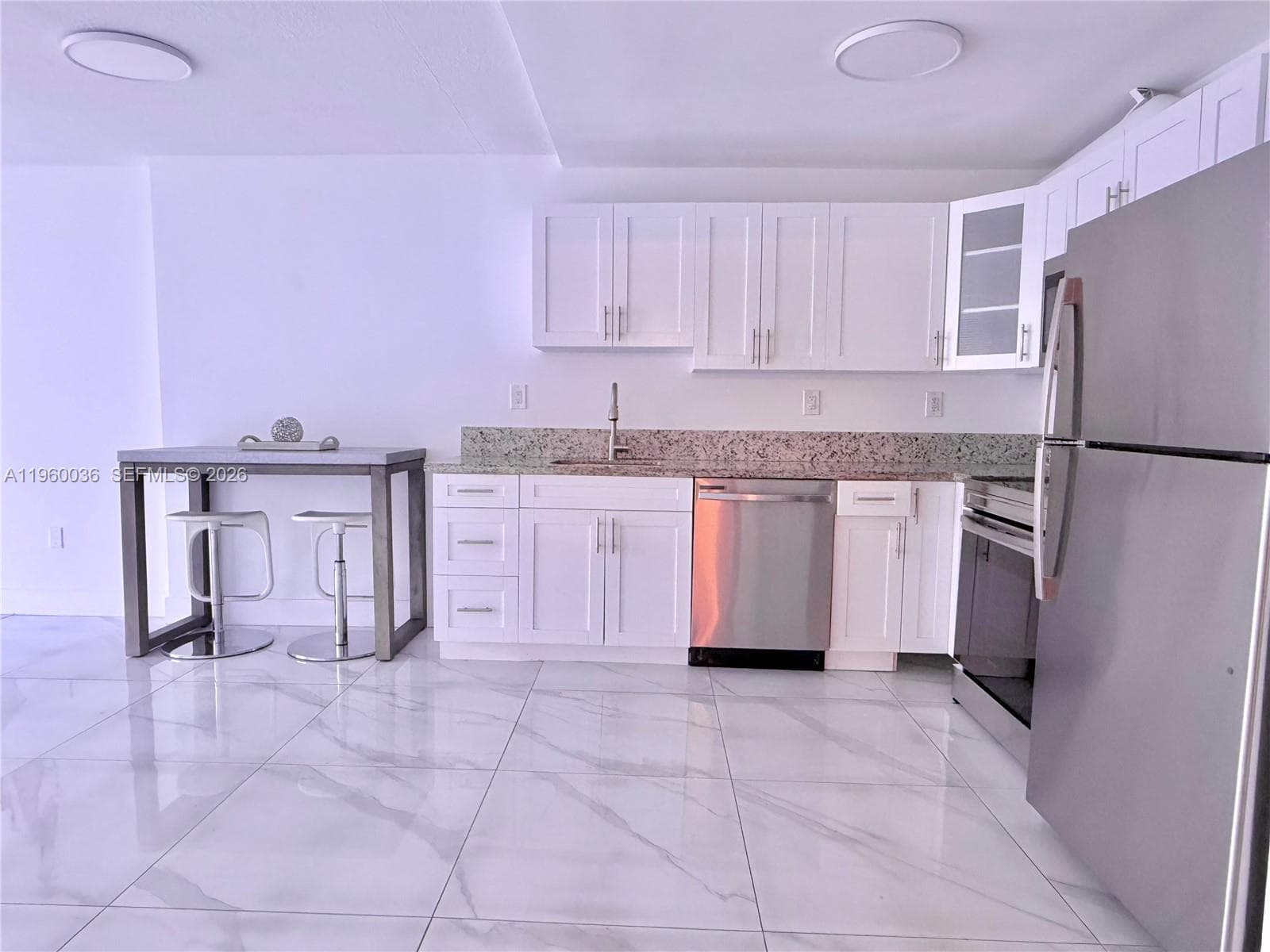 THE PRESIDENTIAL CONDO · #323 in Miami Beach - Photo 7