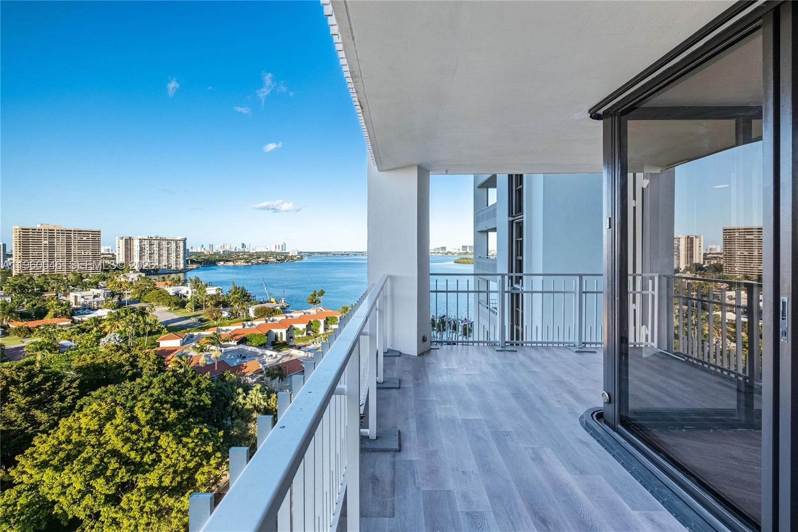 The Towers of Quayside · #1509 in Miami - Photo 40