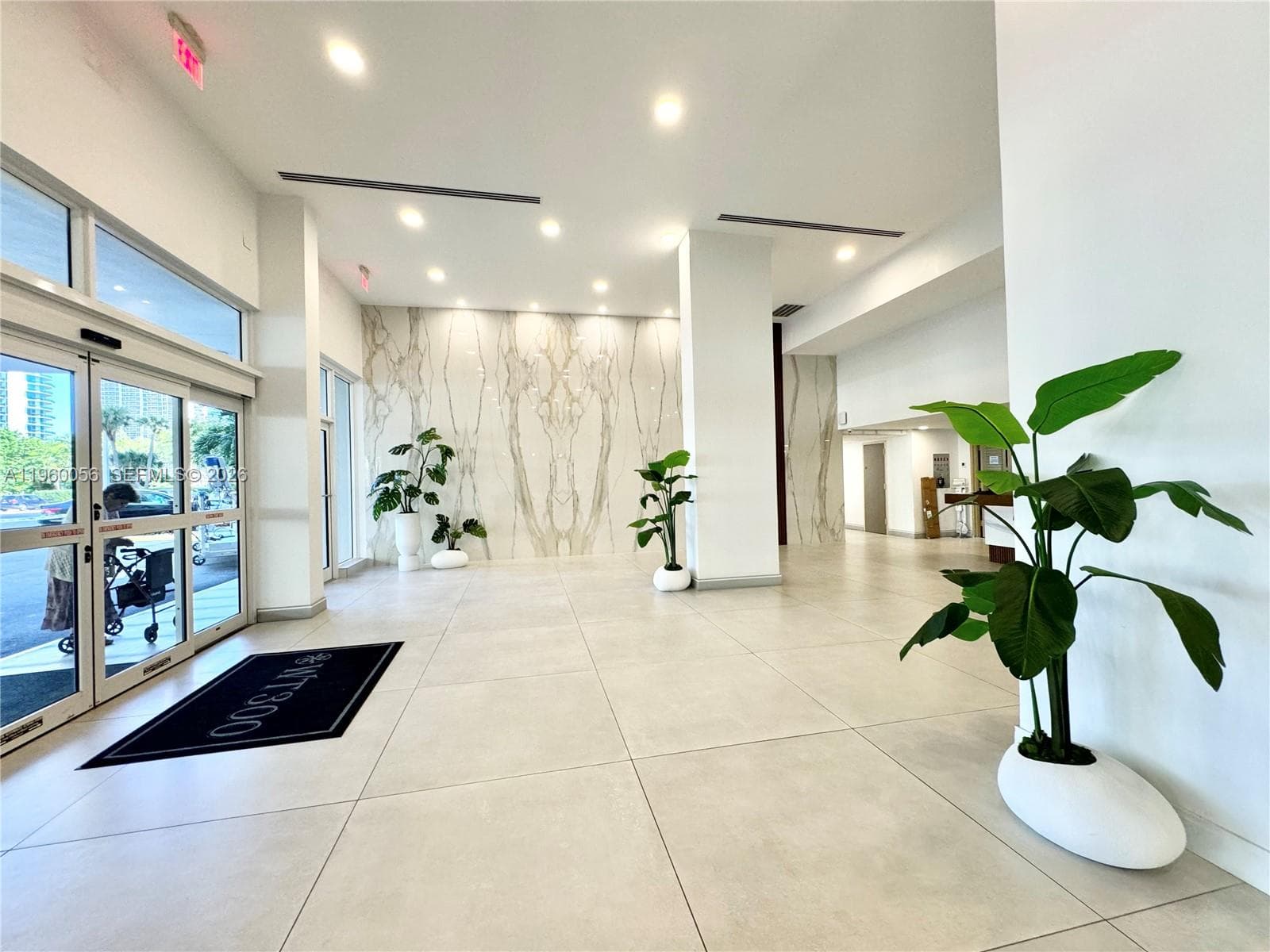 WINSTON TOWER 300 CONDO · #507 in Sunny Isles Beach - Photo 27