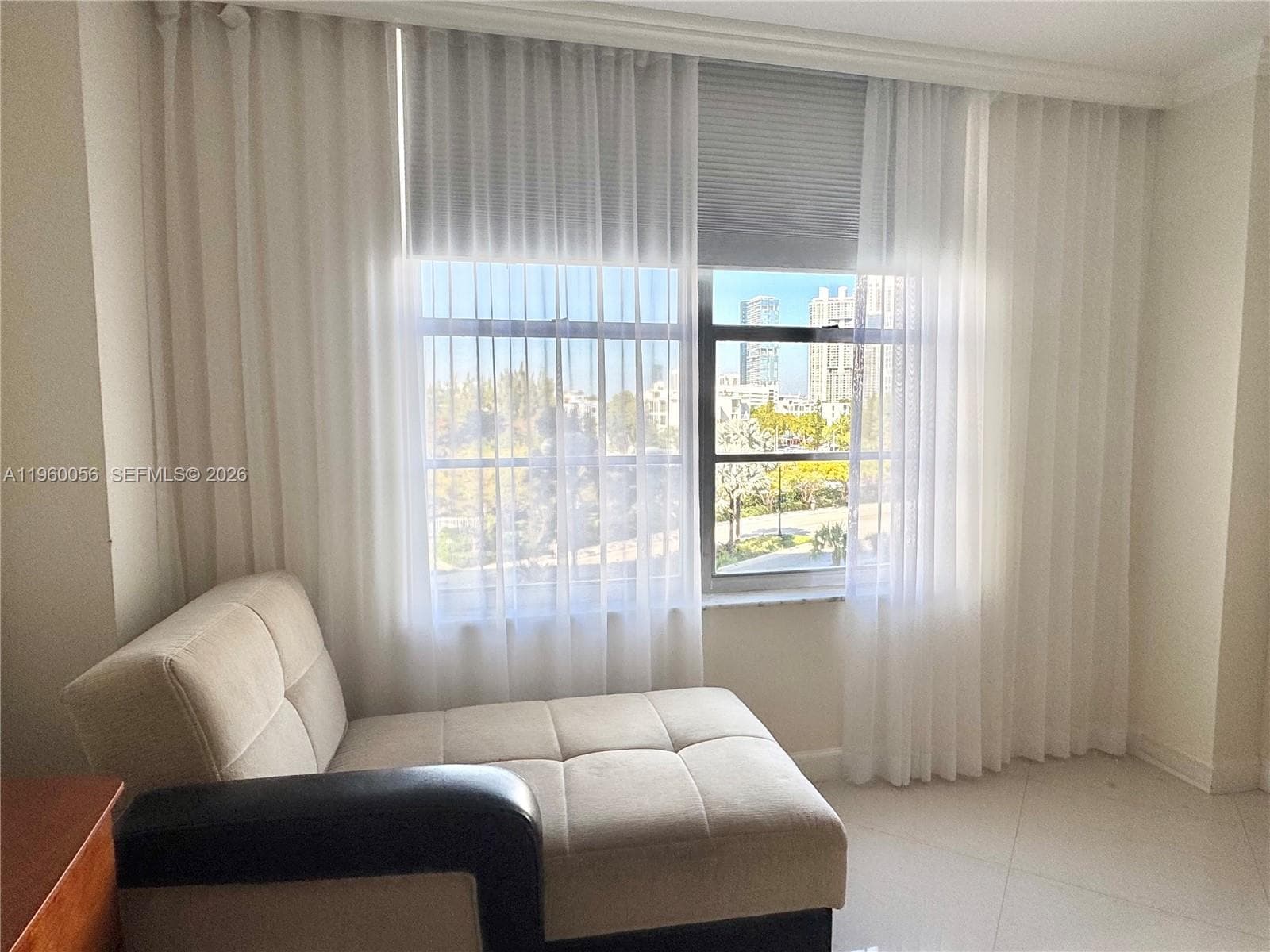 WINSTON TOWER 300 CONDO · #507 in Sunny Isles Beach - Photo 11