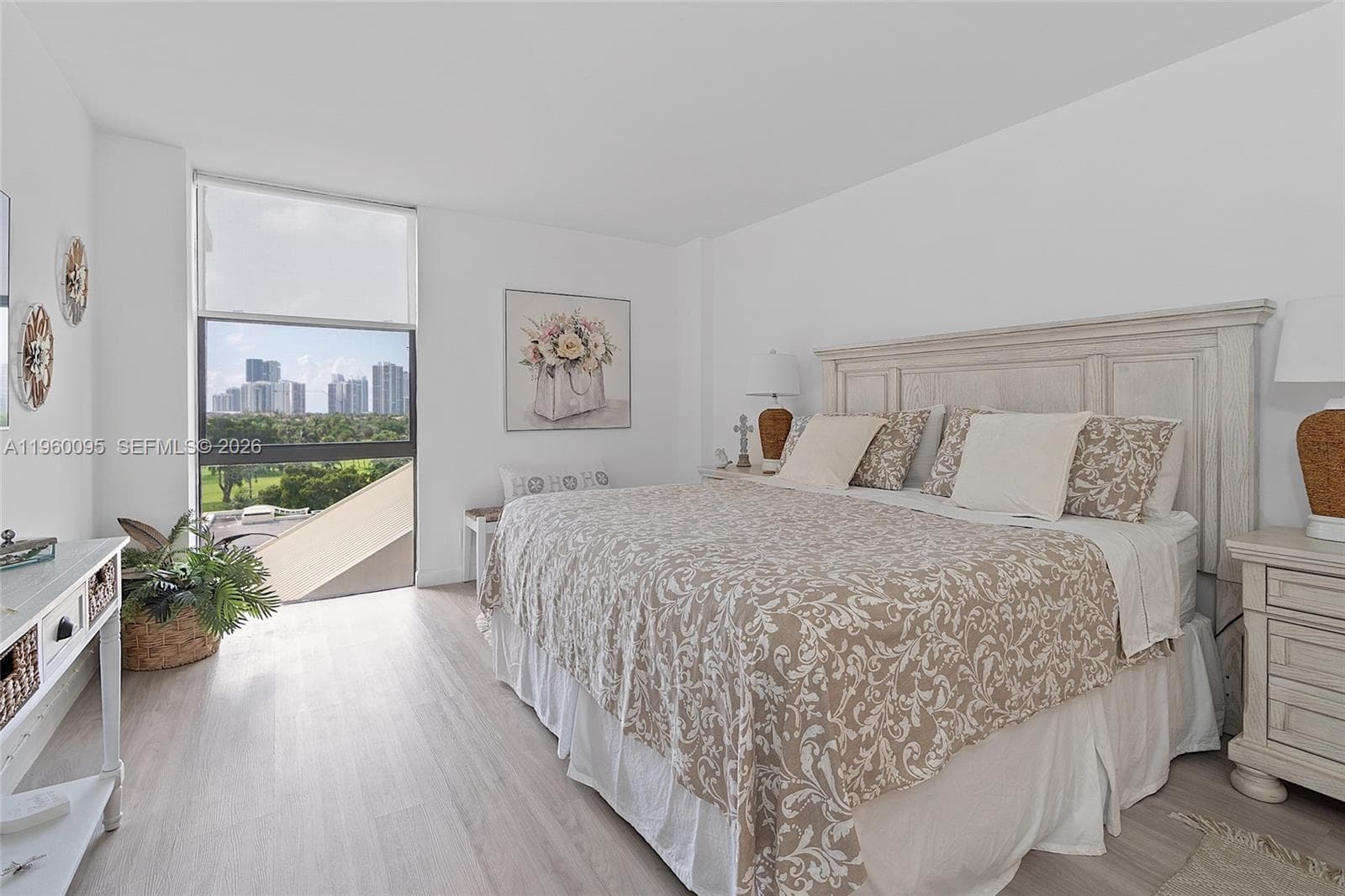 CORONADO CONDO- TOWER II · #728 in Aventura - Photo 22