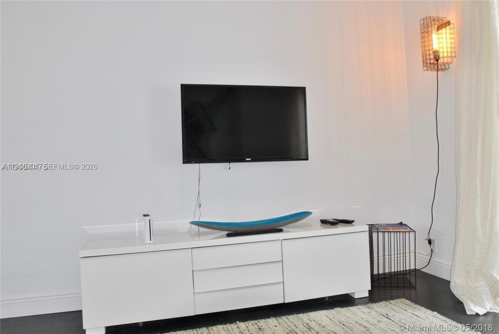 61 CONDO INC · #402 in Miami Beach - Photo 8