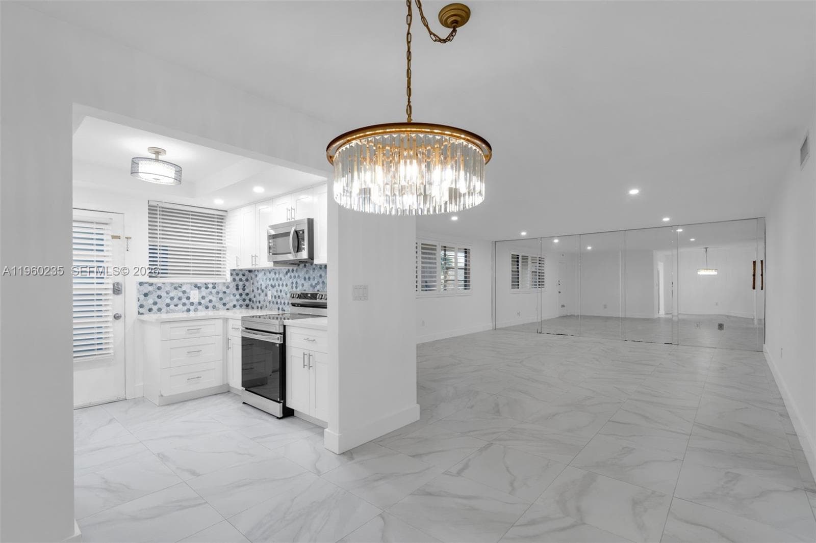 SANS SOUCI CONDO · #15 in North Miami - Photo 7