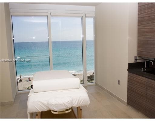 Beach Club Two · #4404 in Hallandale Beach - Photo 26