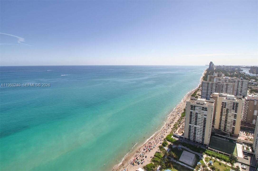 Beach Club Two · #4404 in Hallandale Beach - Photo 18