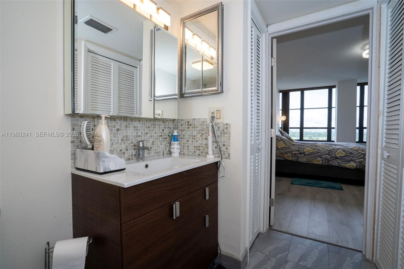 THE OLYMPUS CONDO · #1007 in Hallandale Beach - Photo 11