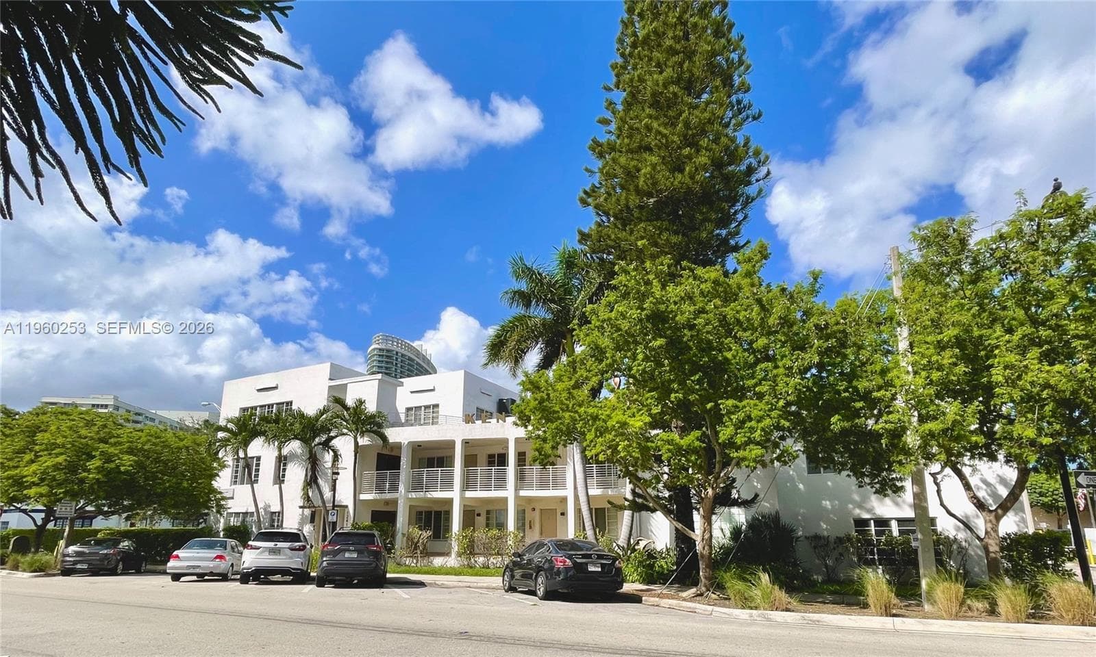 KEN MAE GARDEN CONDO · #8 in Miami Beach - Photo 9