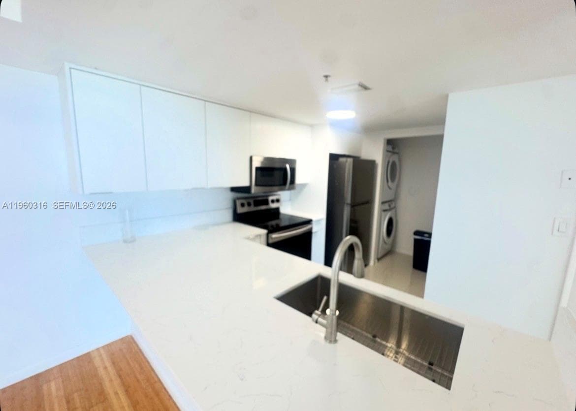 THE FLORIDIAN CONDO · #1704 in Miami Beach - Photo 12
