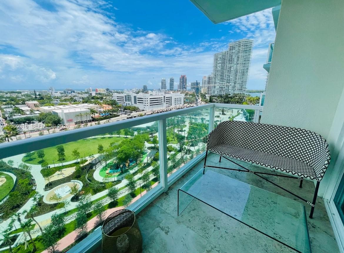 THE FLORIDIAN CONDO · #1704 in Miami Beach - Photo 4