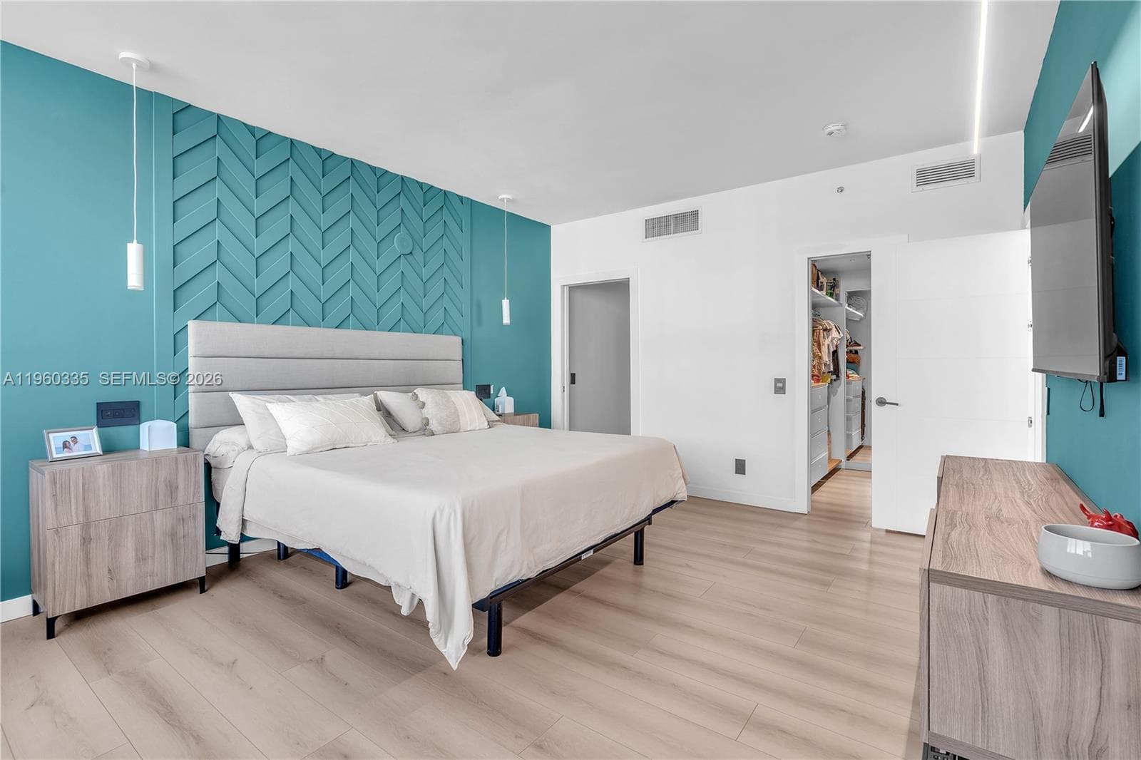 BLUE BAY TOWER CONDO · #903 in North Bay Village - Photo 26