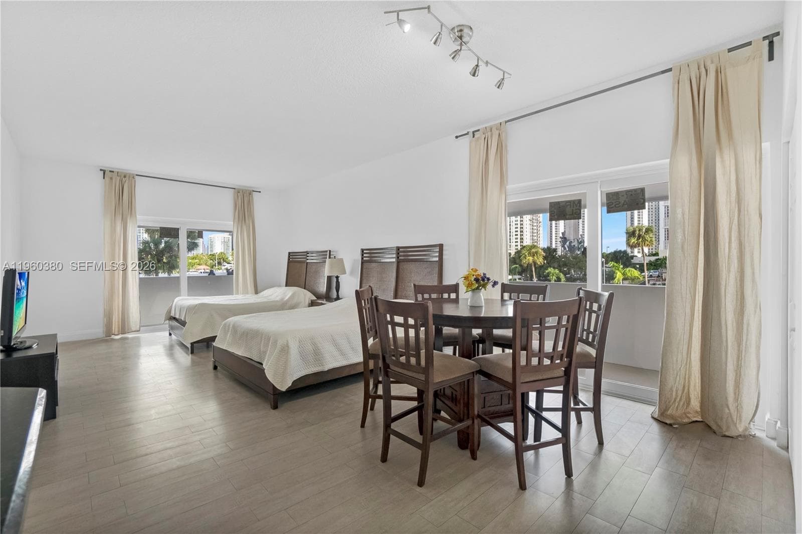 ARLEN HOUSE WEST CONDO · #125 in Sunny Isles Beach - Photo 9