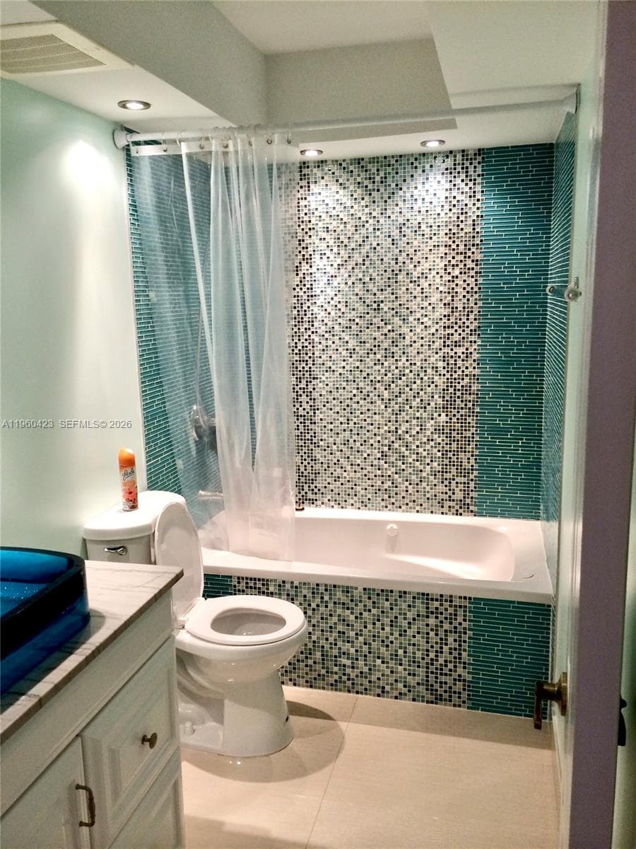 MEADOWBROOK TOWERS · #602 in Hallandale Beach - Photo 13