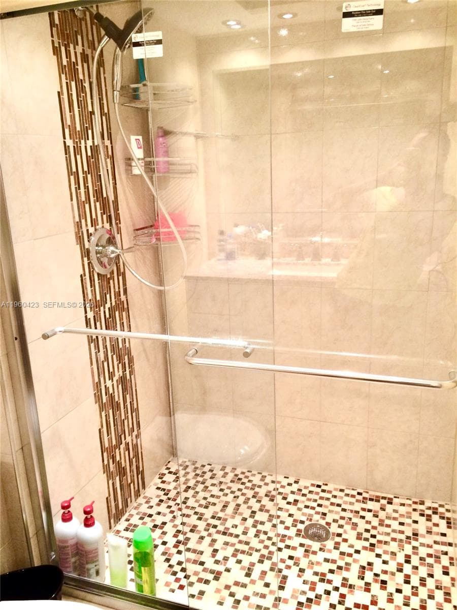 MEADOWBROOK TOWERS · #602 in Hallandale Beach - Photo 18