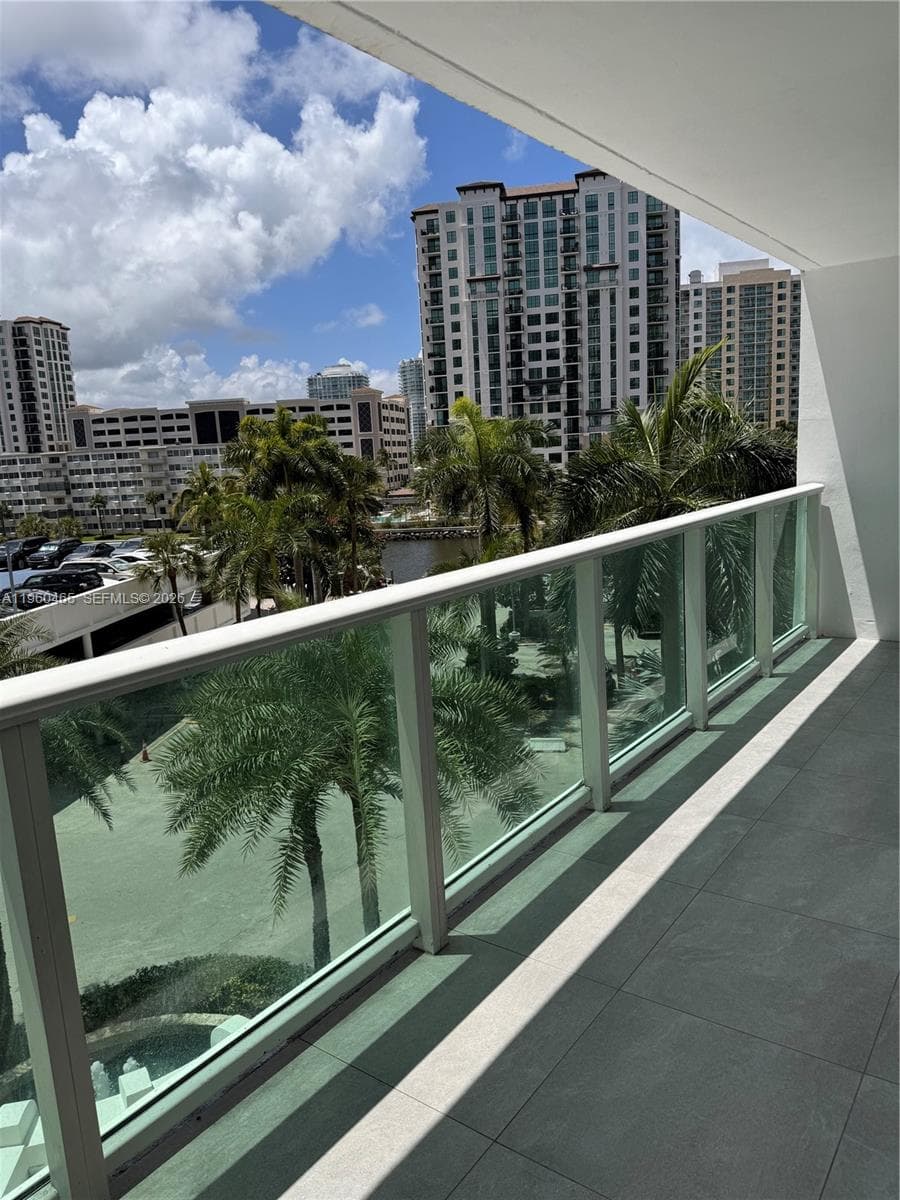 ARLEN HOUSE · #401 in Sunny Isles Beach - Photo 12