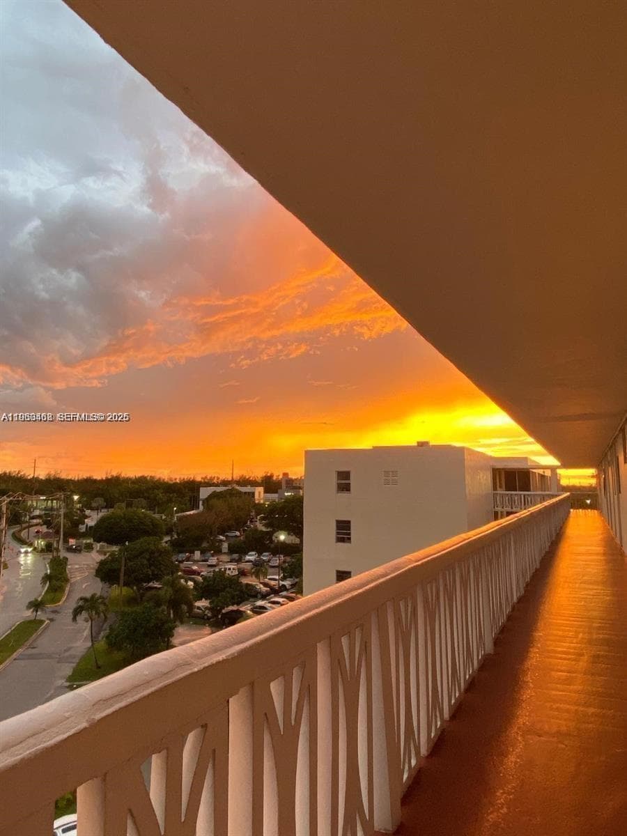 POINT EAST SEC III CONDO · #K611 in Aventura - Photo 5