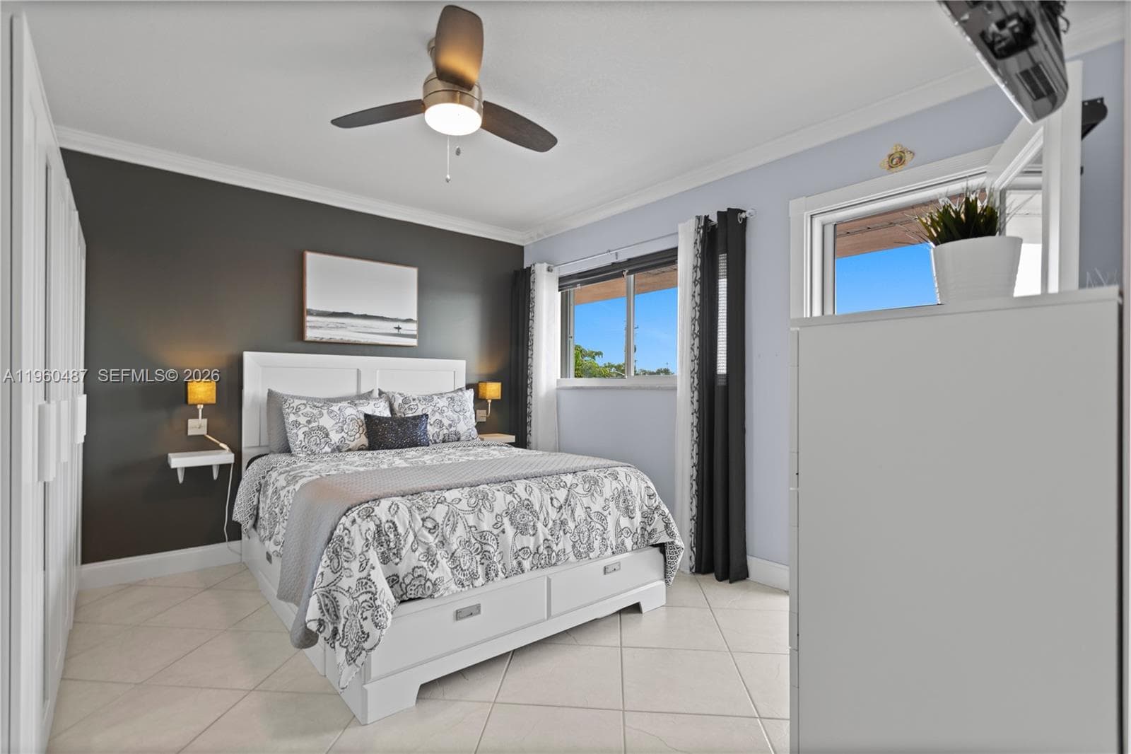 ROLEN LAKE · #18G in Hallandale Beach - Photo 18