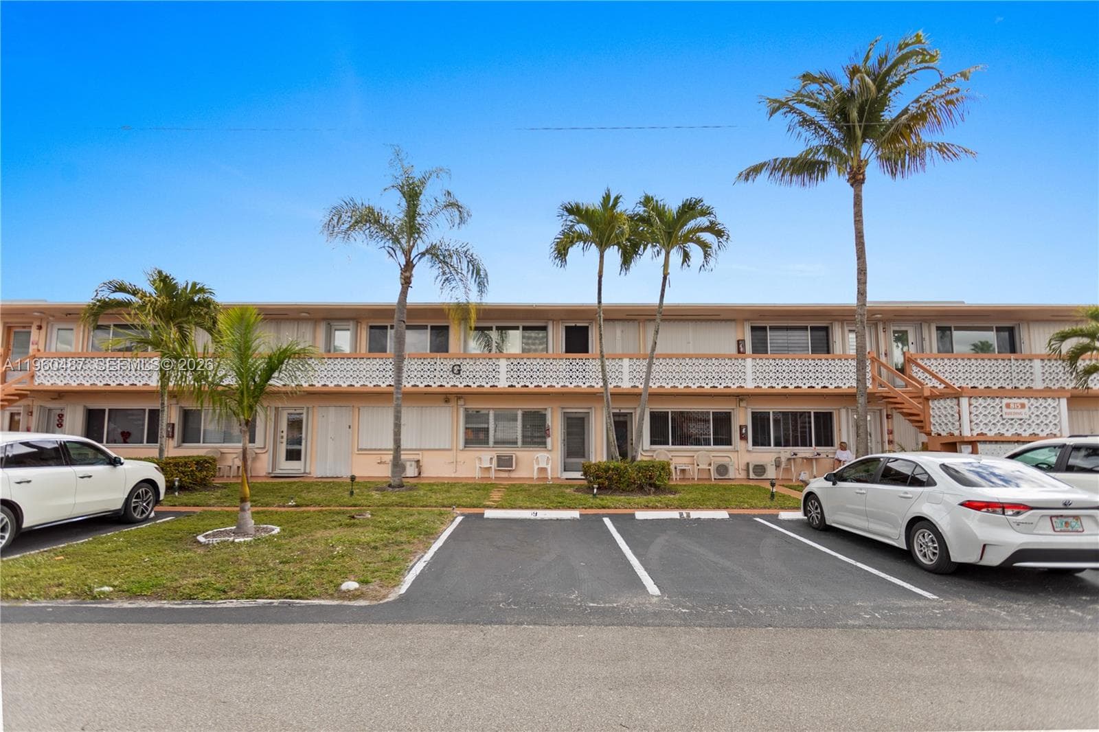 ROLEN LAKE · #18G in Hallandale Beach - Photo 39