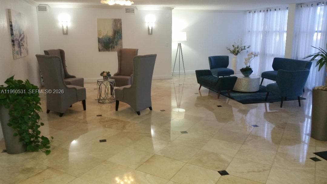OCEANVIEW PARK CONDO · #416 in Hallandale Beach - Photo 2