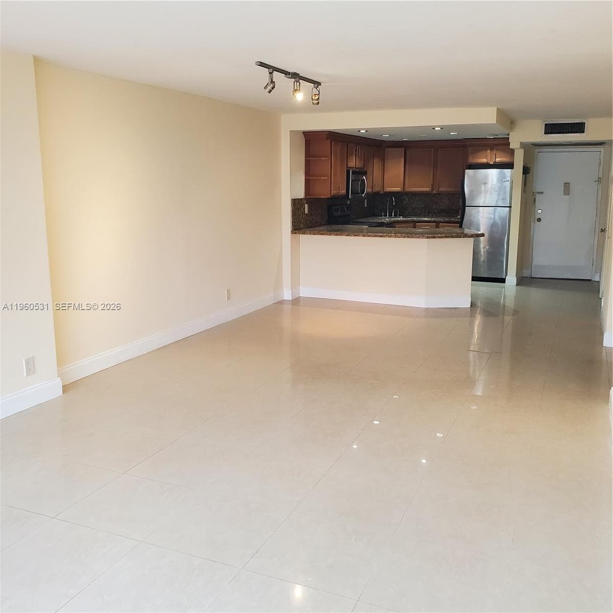 OCEANVIEW PARK CONDO · #416 in Hallandale Beach - Photo 14