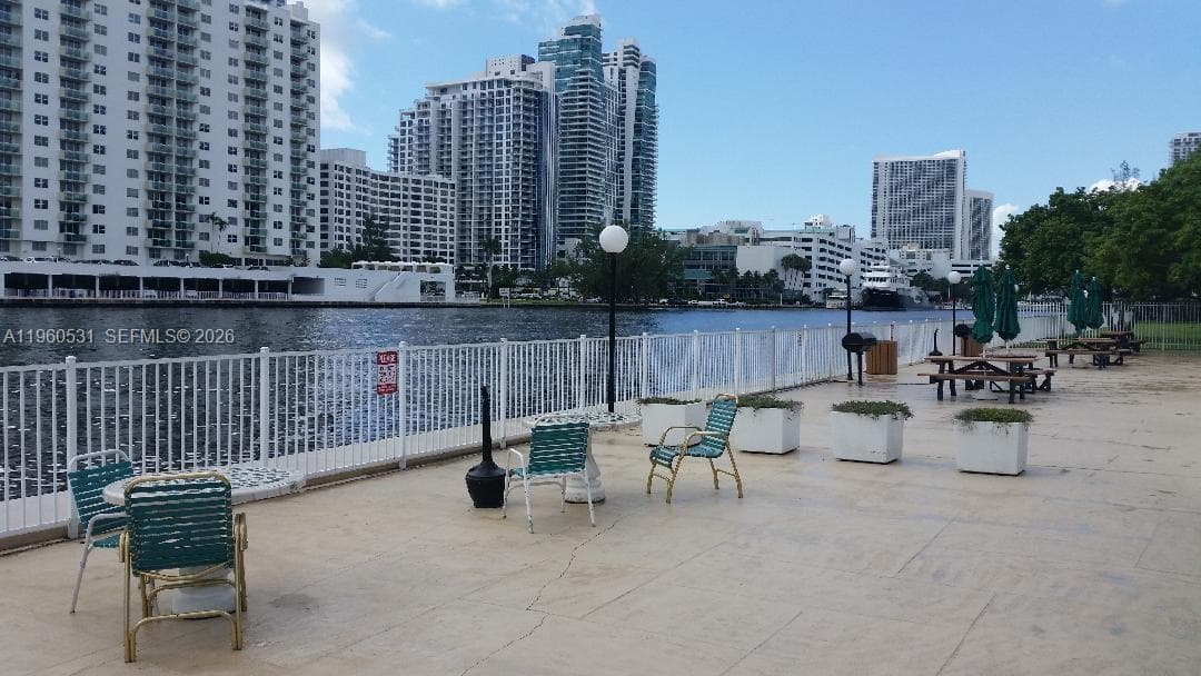 OCEANVIEW PARK CONDO · #416 in Hallandale Beach - Photo 21