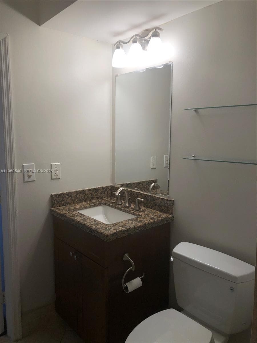 THE WAVERLY AT SOUTH BEAC · #1011 in Miami Beach - Photo 11