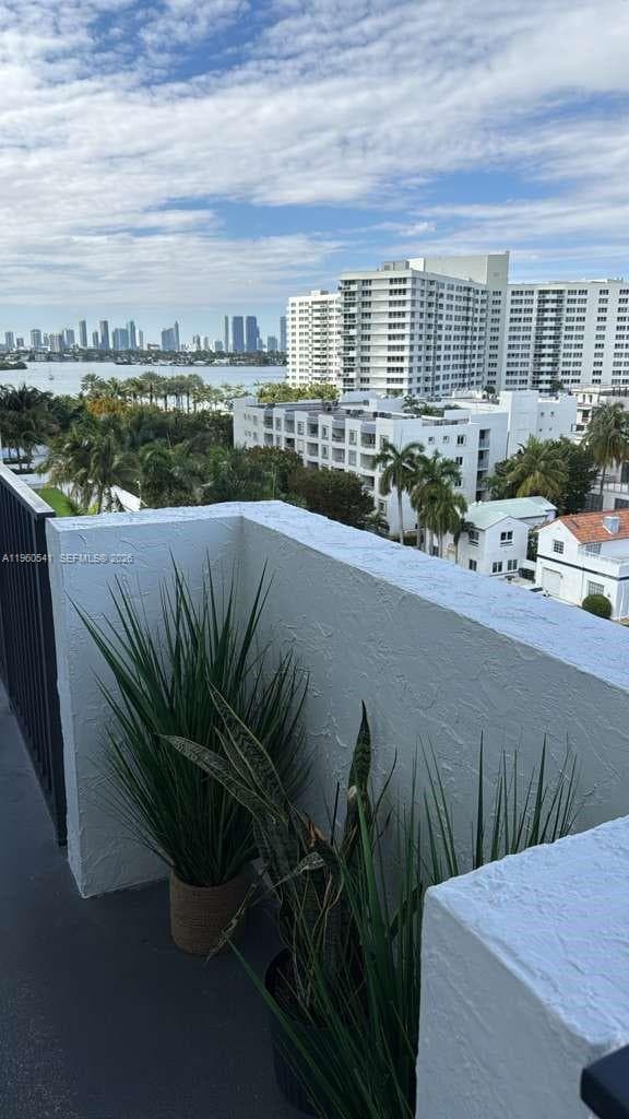 GOLDEN WEST CONDO · #903 in Miami Beach - Photo 16