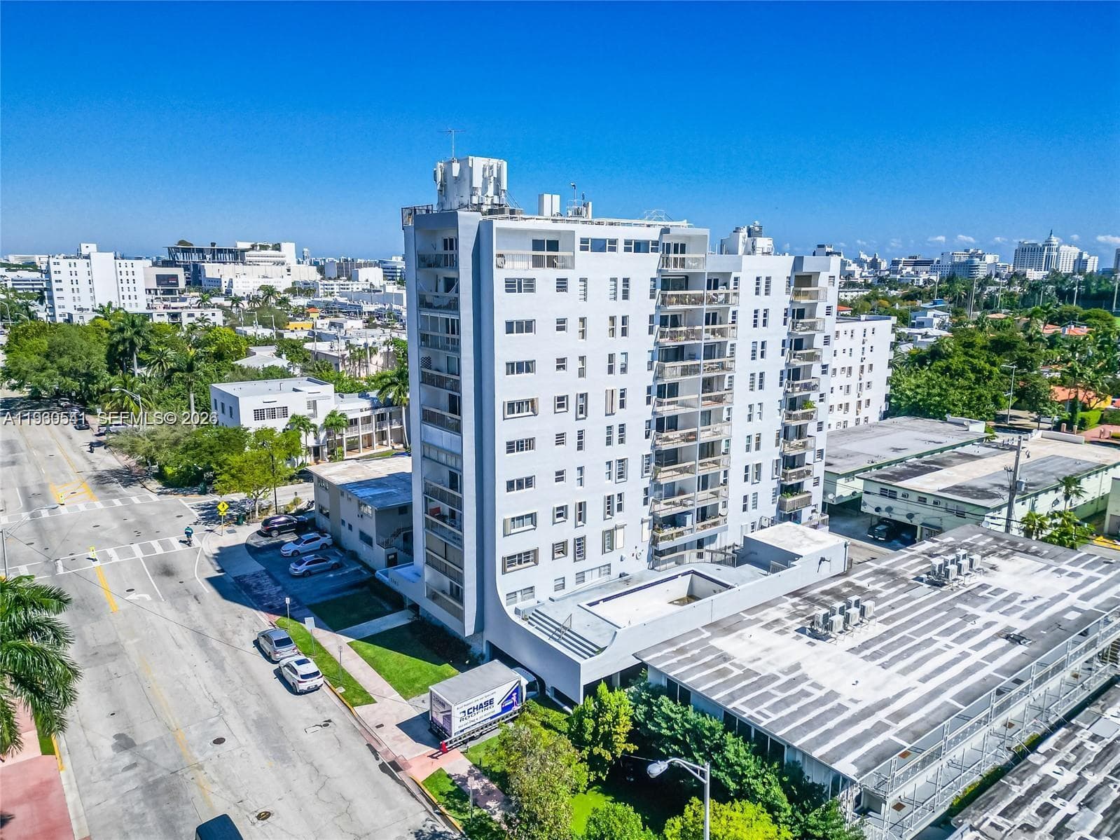 GOLDEN WEST CONDO · #903 in Miami Beach - Photo 18