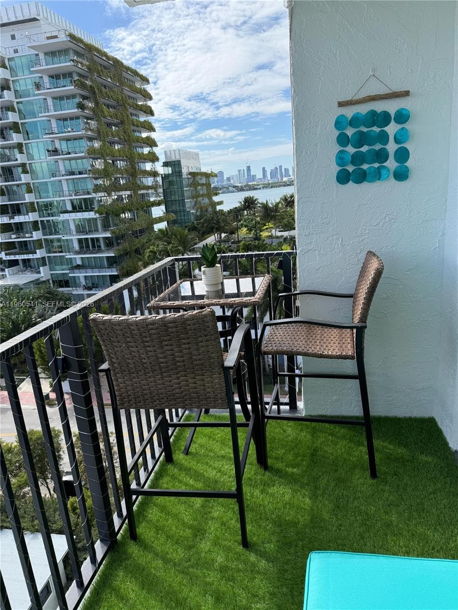 GOLDEN WEST CONDO · #903 in Miami Beach - Photo 15