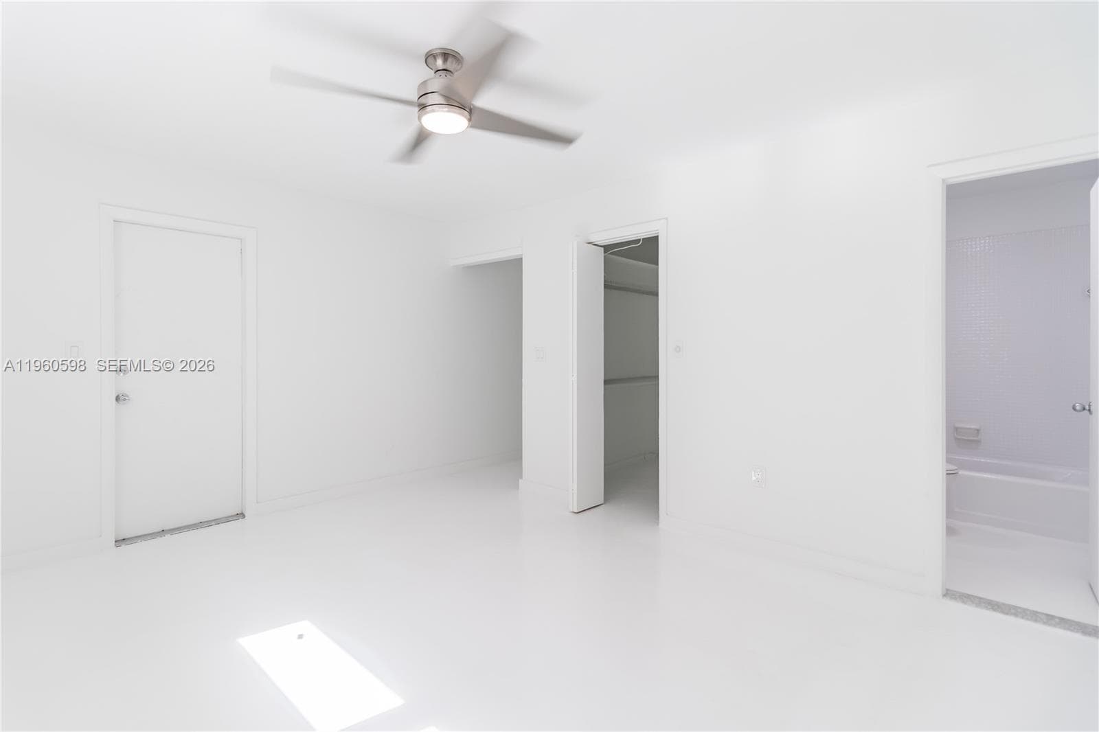 711 Condo · #5 in Miami Beach - Photo 10