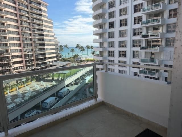 Seacoast 5151 · #703 in Miami Beach - Photo 2