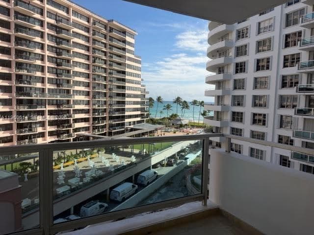 Seacoast 5151 · #703 in Miami Beach - Photo 1