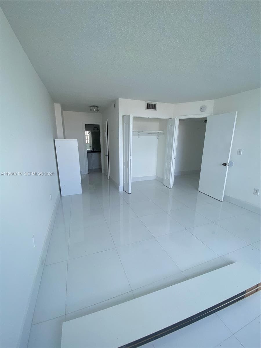 COMMODORE PLAZA CONDO · #909 in Aventura - Photo 9