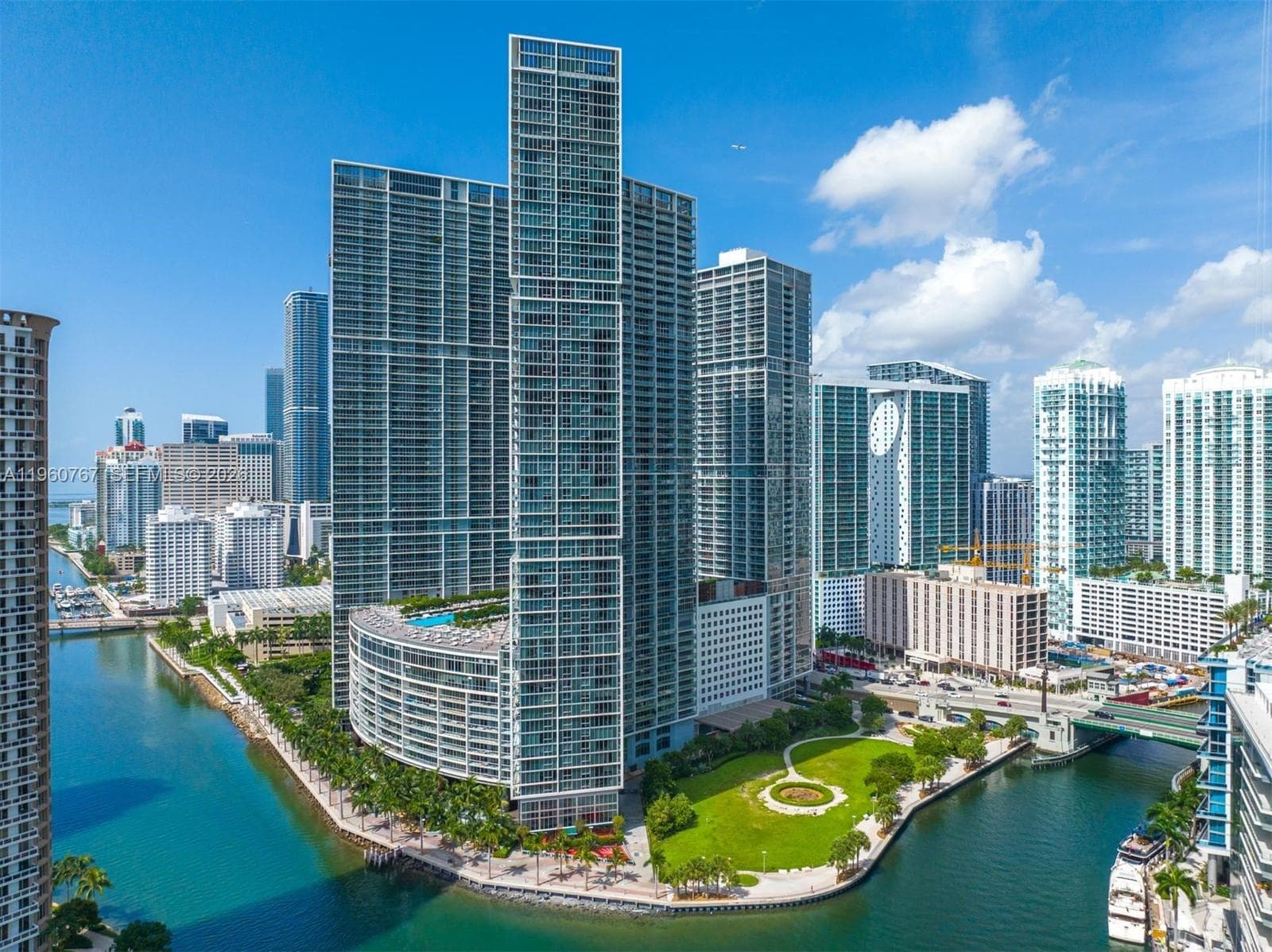 Icon Brickell I · #3513 in Miami - Photo 26