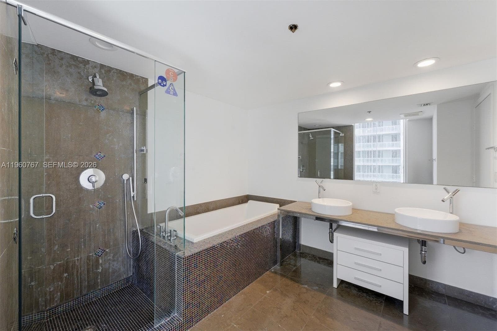 Icon Brickell I · #3513 in Miami - Photo 9