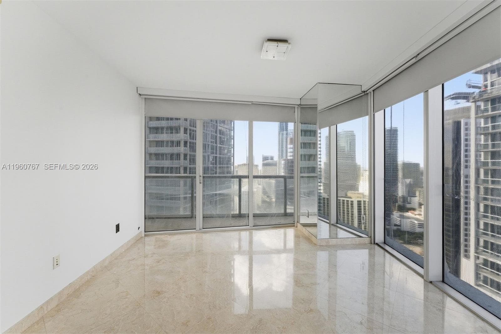 Icon Brickell I · #3513 in Miami - Photo 10