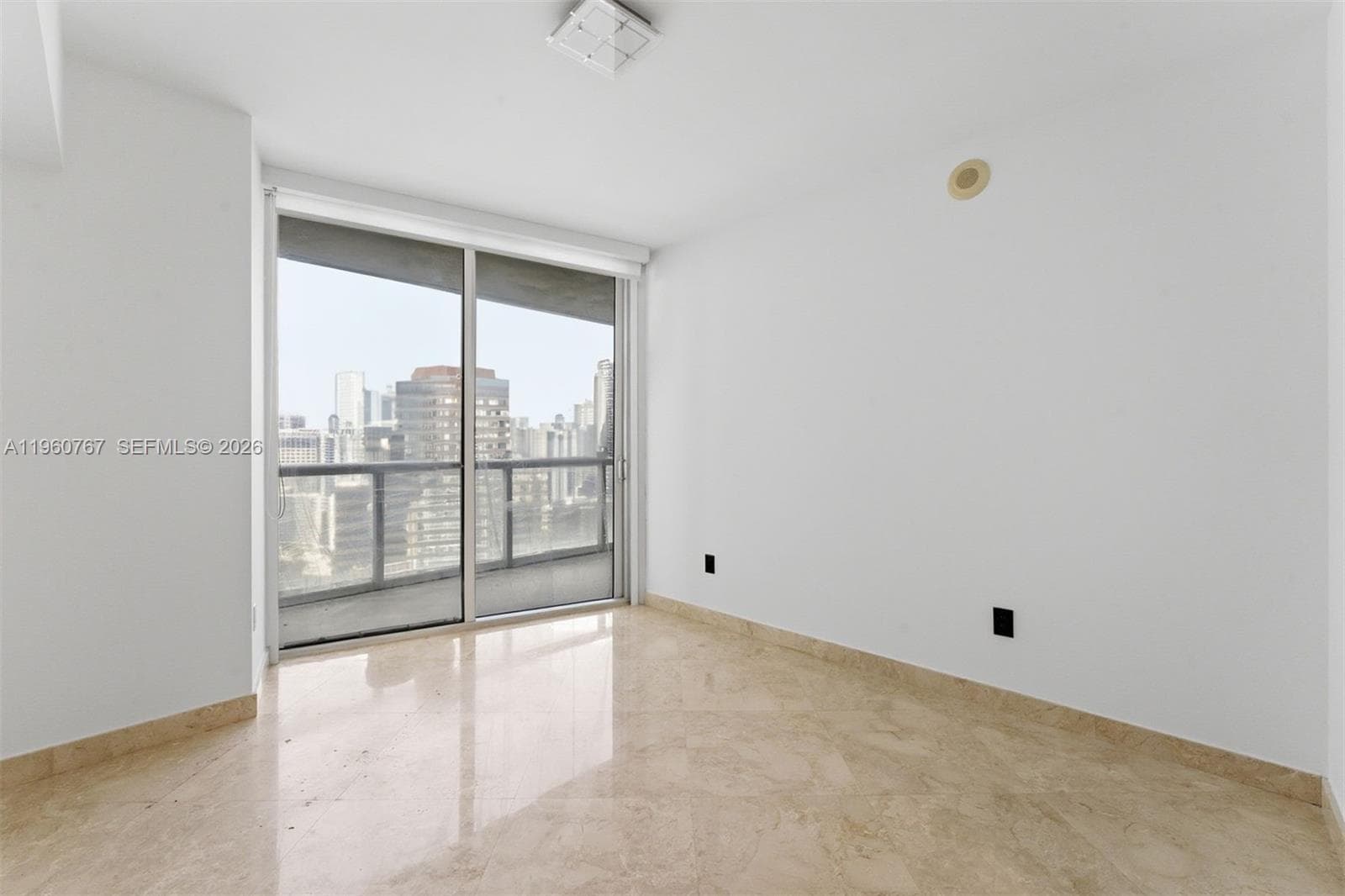 Icon Brickell I · #3513 in Miami - Photo 11