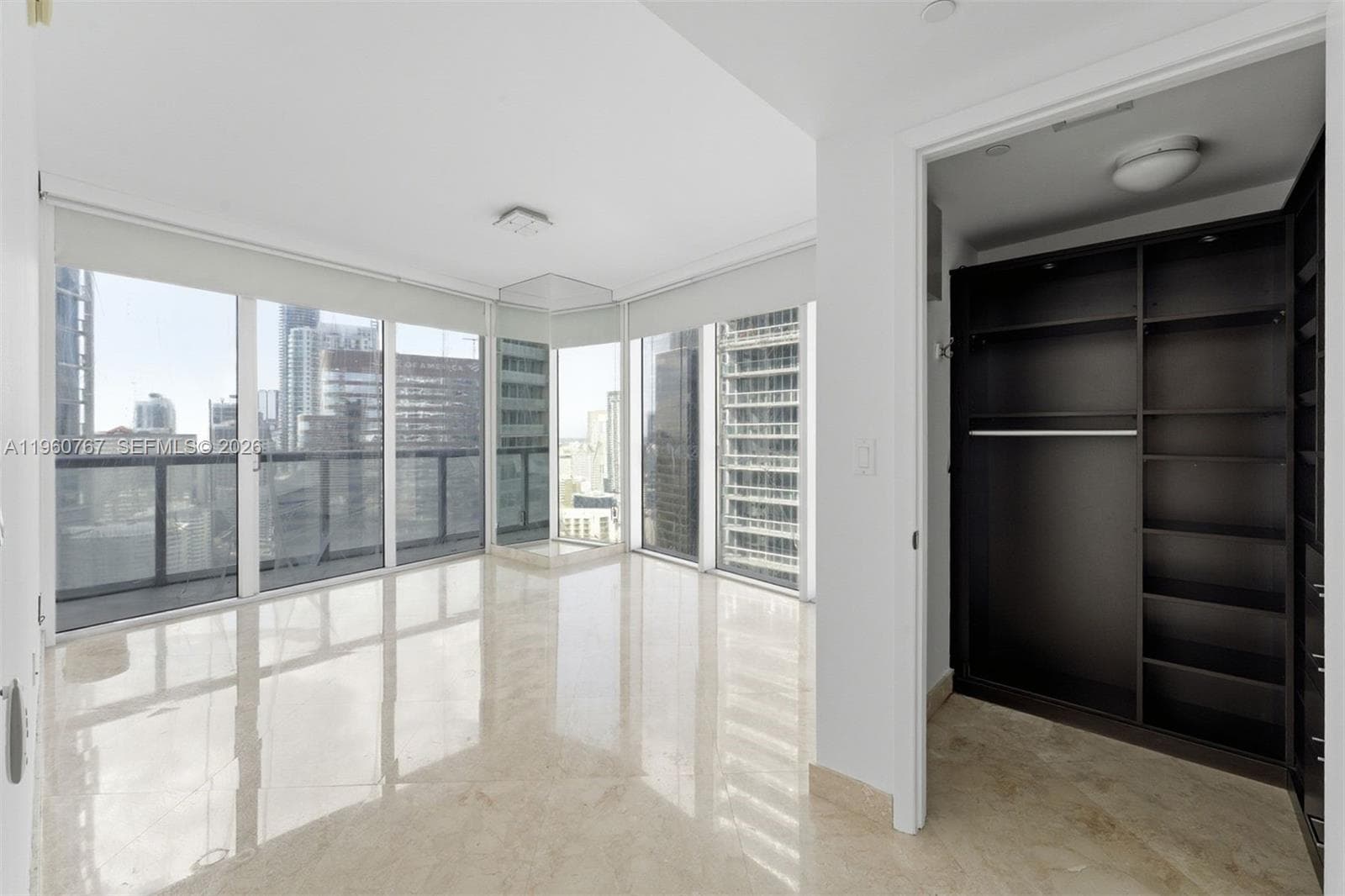 Icon Brickell I · #3513 in Miami - Photo 8