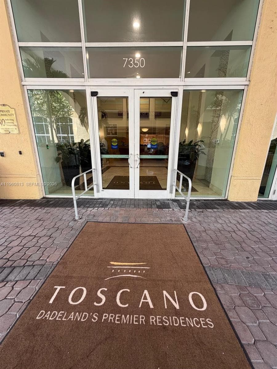 TOSCANO · #1804S in Miami - Photo 1