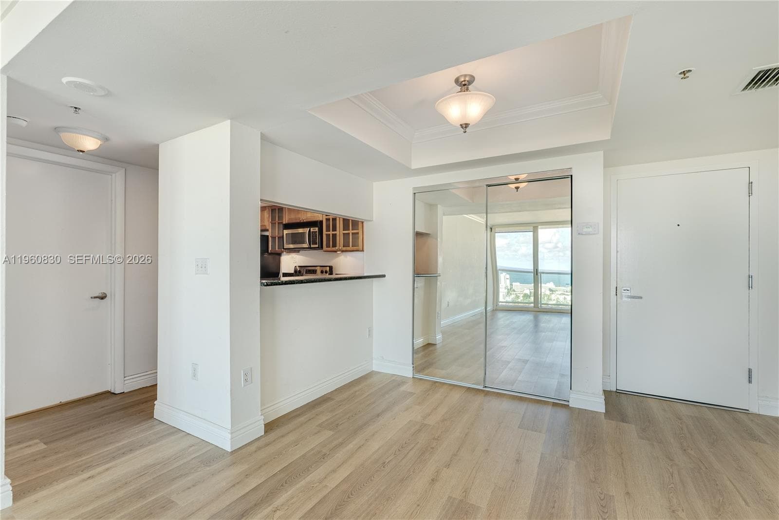 THE FLORIDIAN CONDO · #2406 in Miami Beach - Photo 10