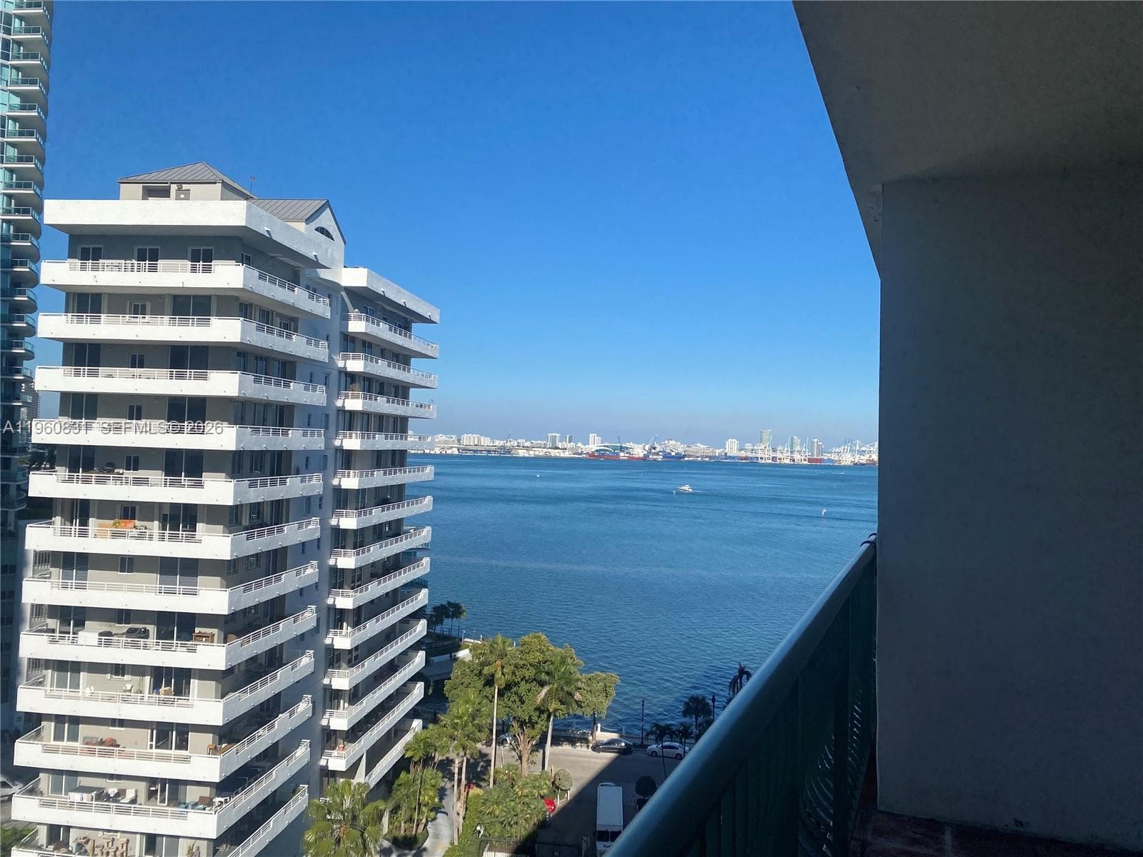 BRICKELL BAY TOWER CONDO · #1217 in Miami - Photo 1