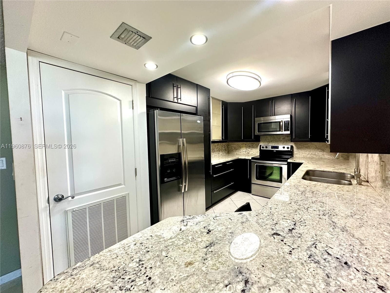 LA MER · #701 in Hallandale Beach - Photo 11