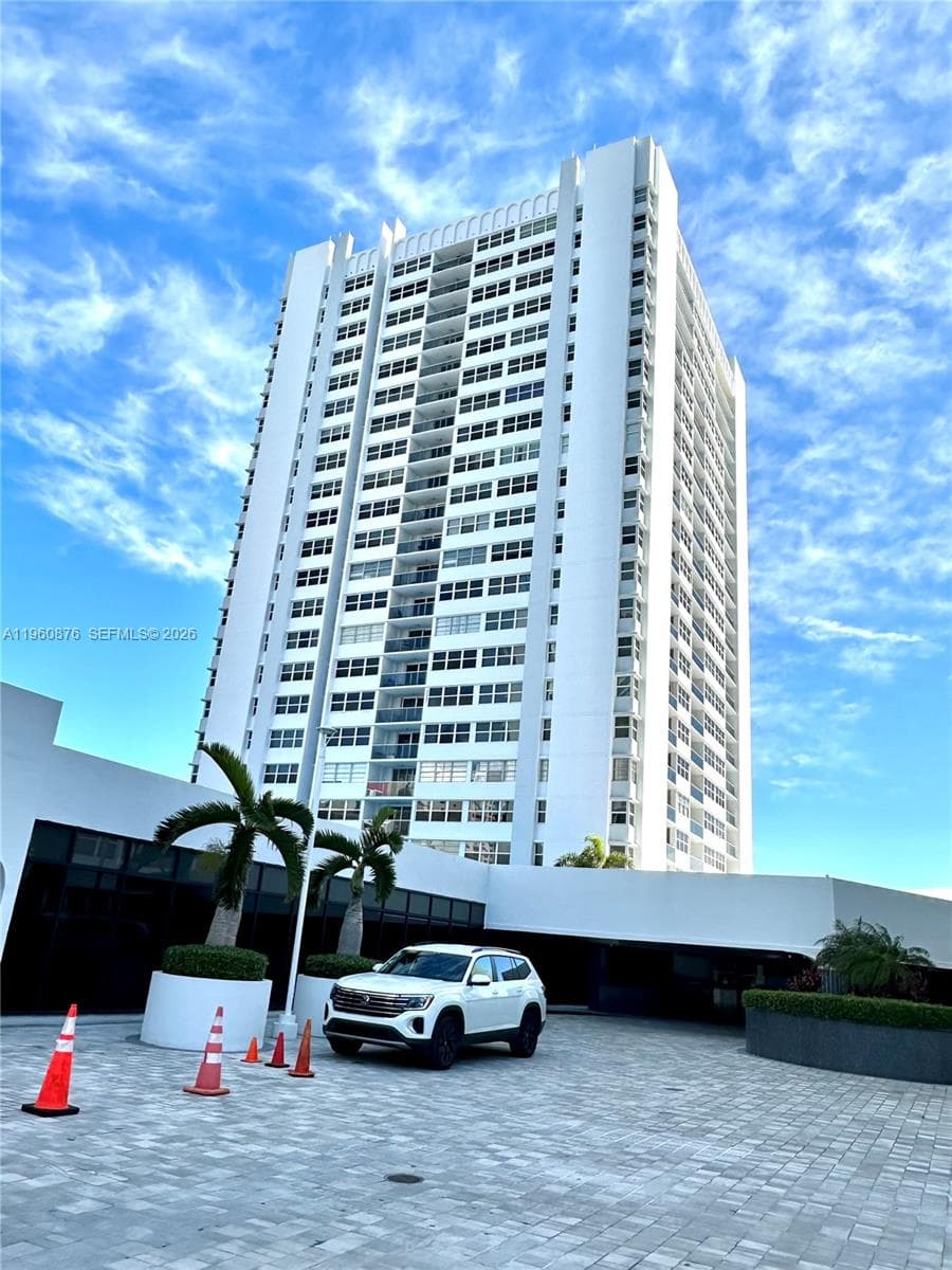 LA MER · #701 in Hallandale Beach - Photo 83