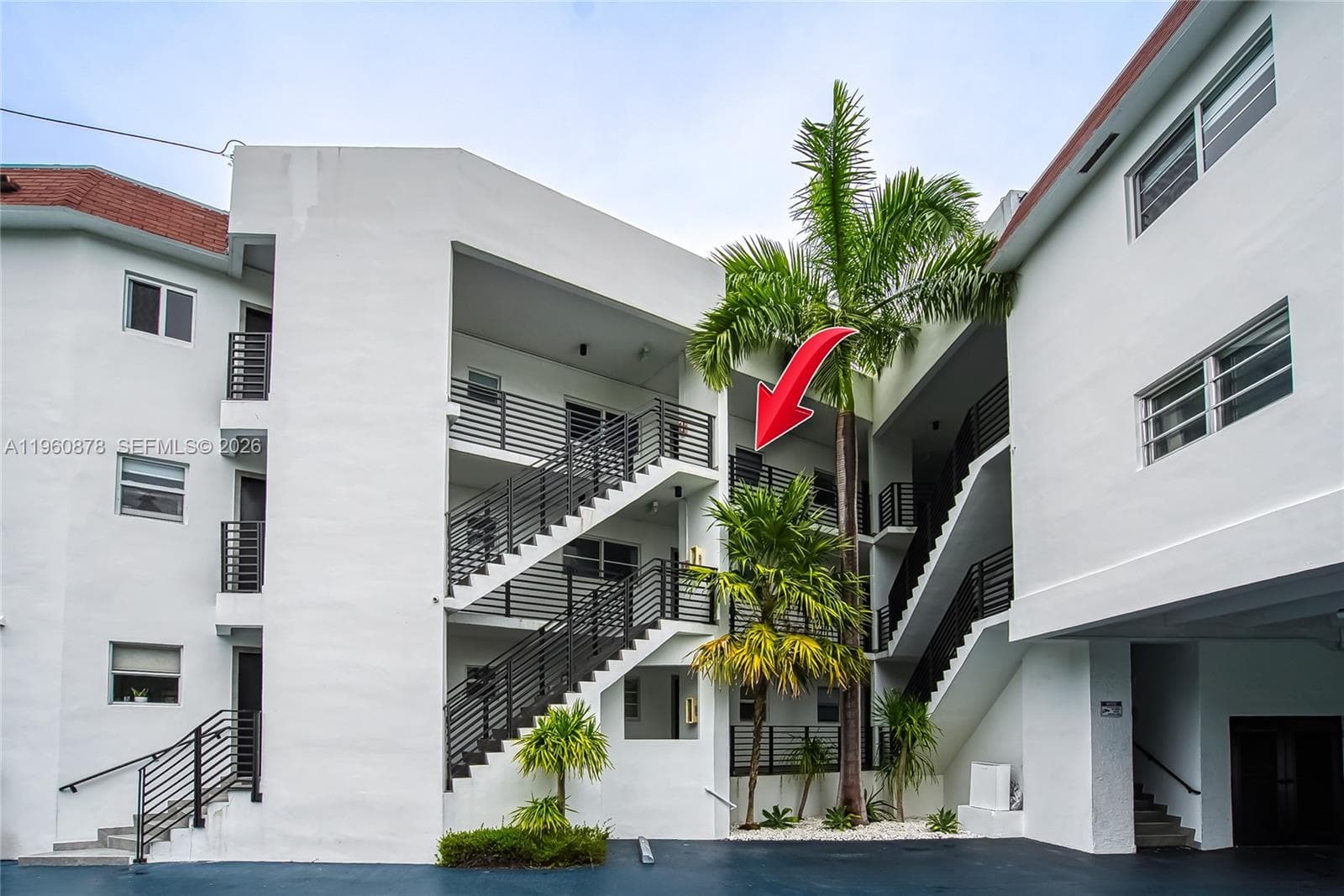 JEFFERSON VILLAS CONDO · #302 in Miami Beach - Photo 27