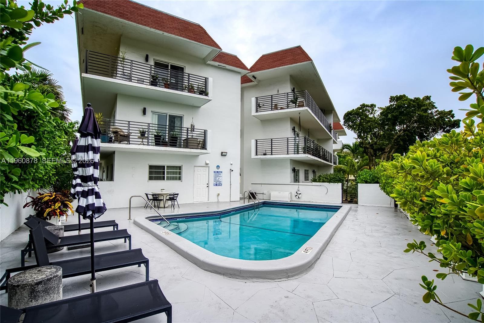 JEFFERSON VILLAS CONDO · #302 in Miami Beach - Photo 29