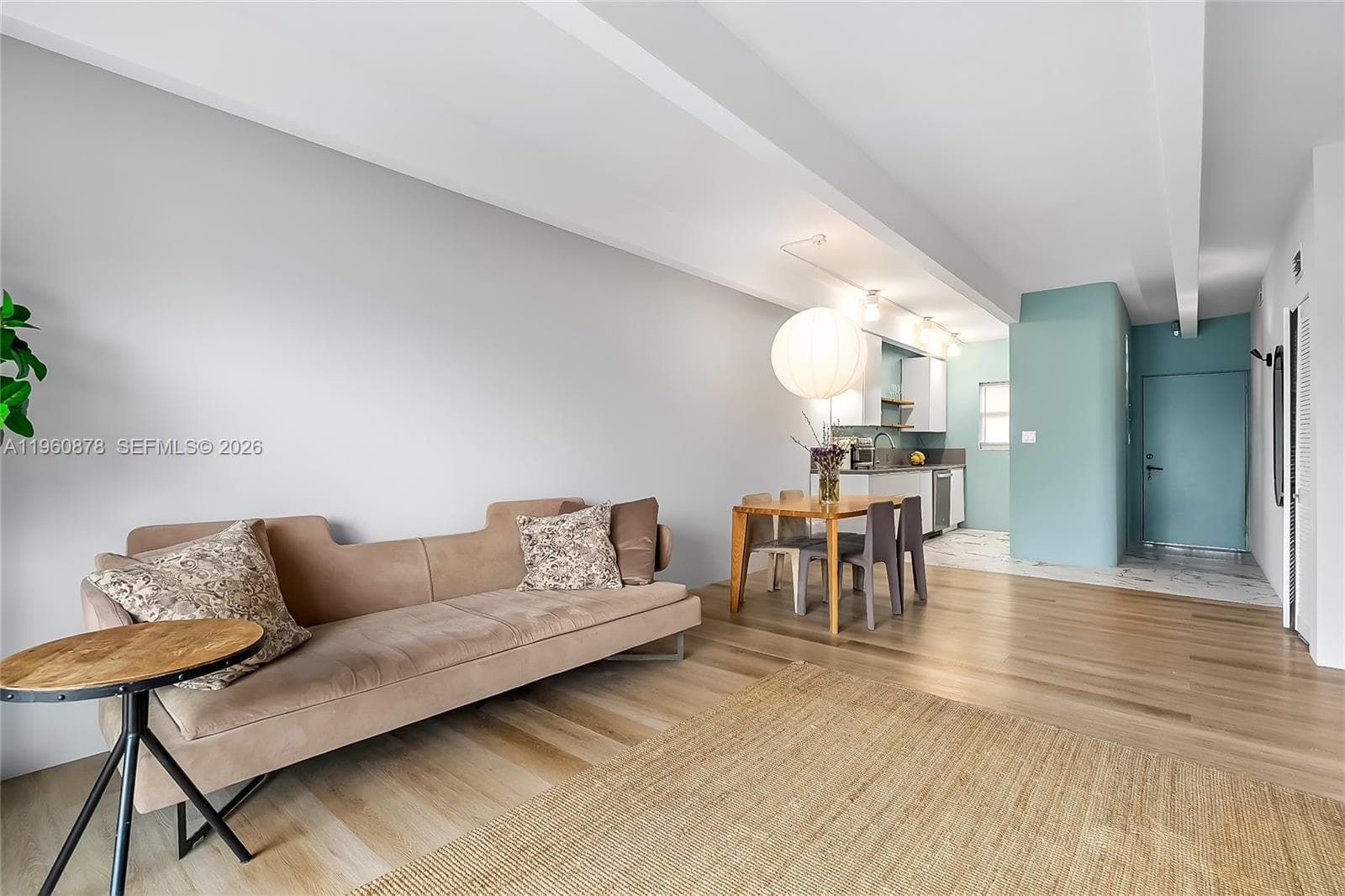 JEFFERSON VILLAS CONDO · #302 in Miami Beach - Photo 4