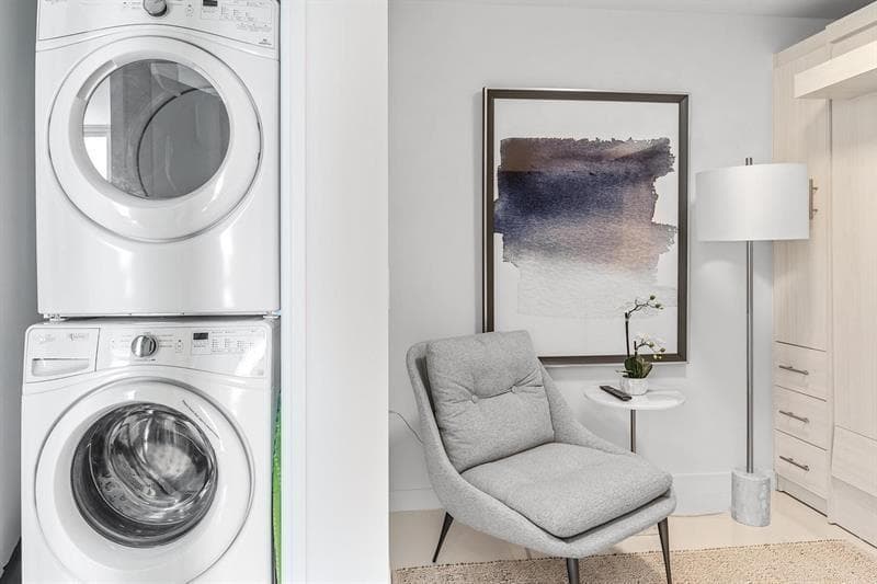 Full size washer dryer
