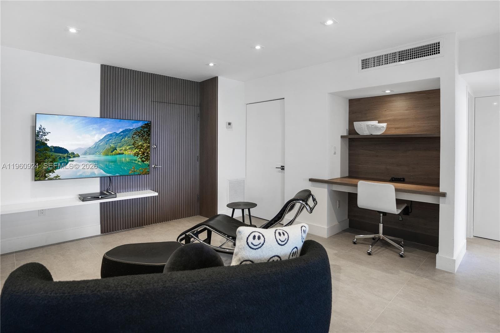 SOUTH BAY CLUB CONDO · #421 in Miami Beach - Photo 12