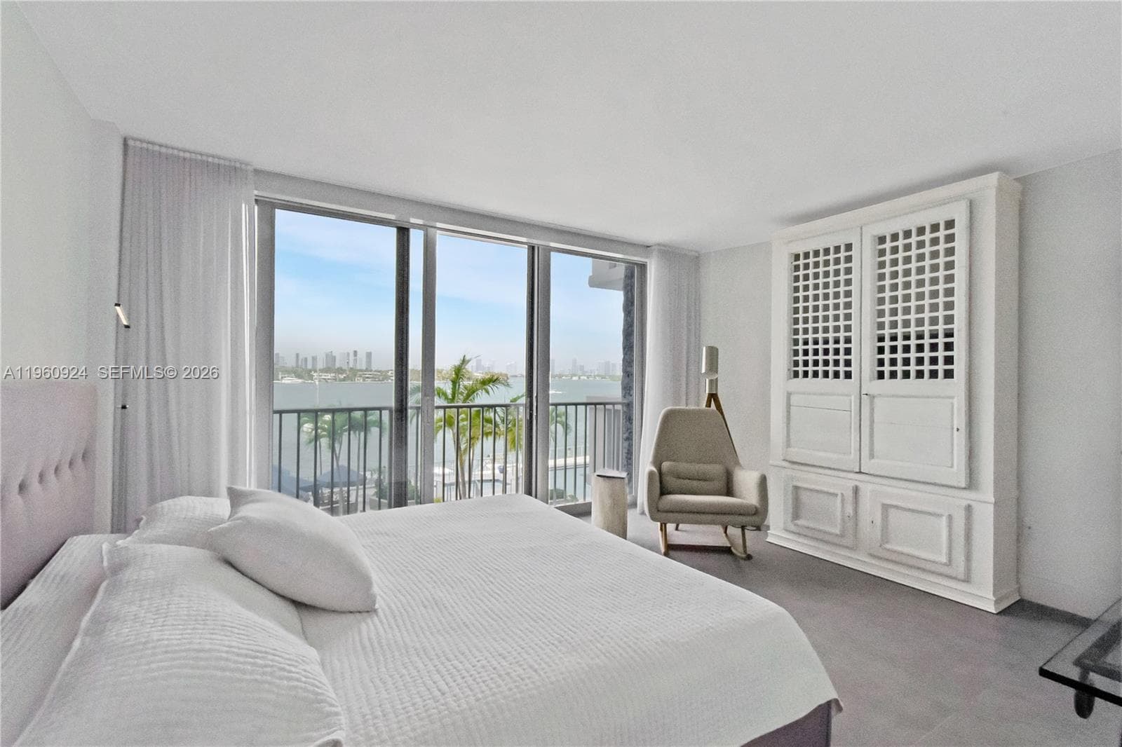 SOUTH BAY CLUB CONDO · #421 in Miami Beach - Photo 7